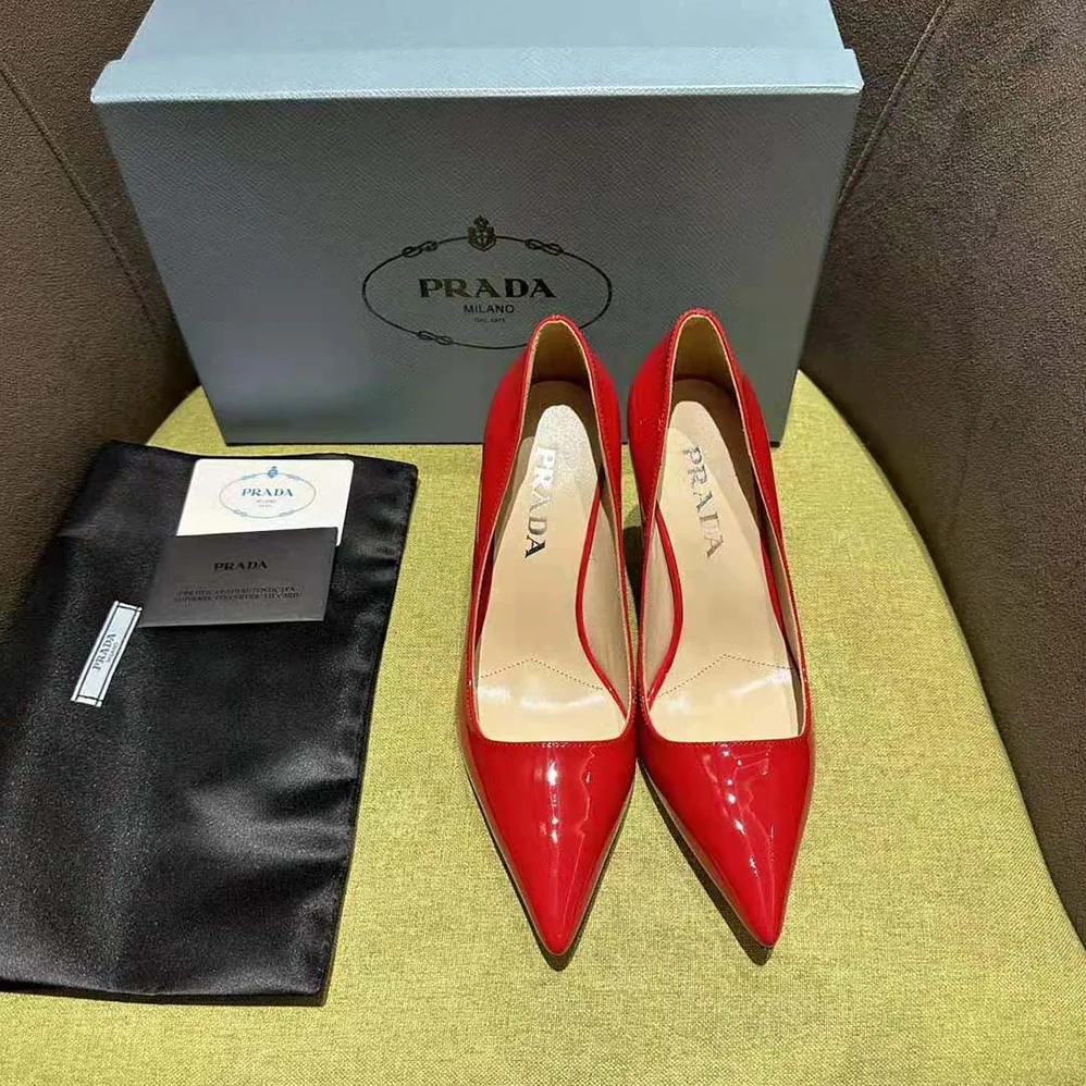 Prada Patent Leather Pumps for Women in Red Prada Patent Leather Pumps for Women in Red