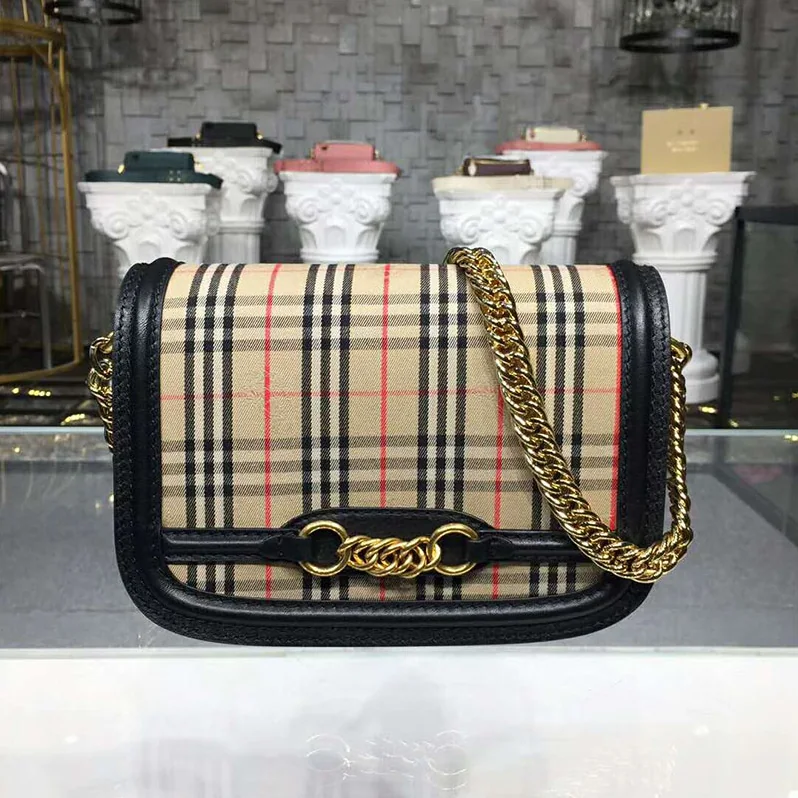 Burberry The 1983 Check Link Bag Leather Trim for Women in Black Burberry The 1983 Check Link Bag Leather Trim for Women in Black