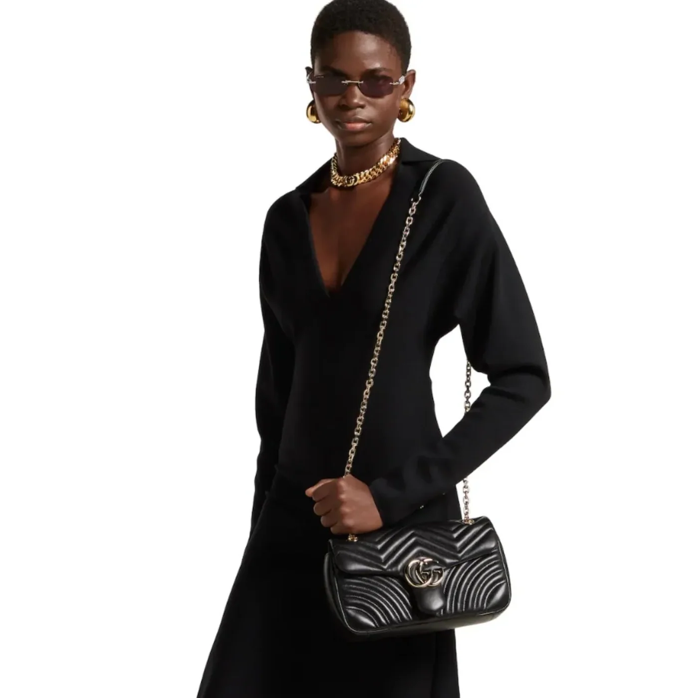 Gucci Marmont Medium Shoulder Bag in Black Gold Hardware