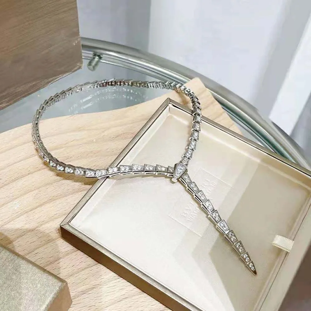 Bvlgari Serpenti Viper Slim Necklace in 18 kt White Gold for Women
