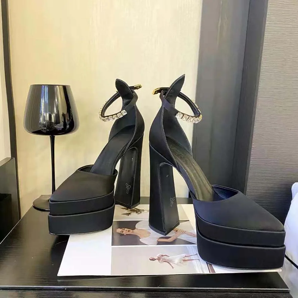 Versace Aevitas Pointy Platform Pumps in 16cm Heel Height for Women