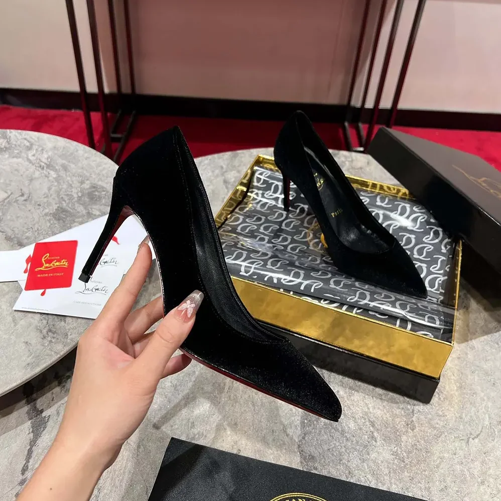 Christian Louboutin Kate 85 mm Pumps Veau Velours for Women in Black Christian Louboutin Kate 85 mm Pumps Veau Velours for Women in Black