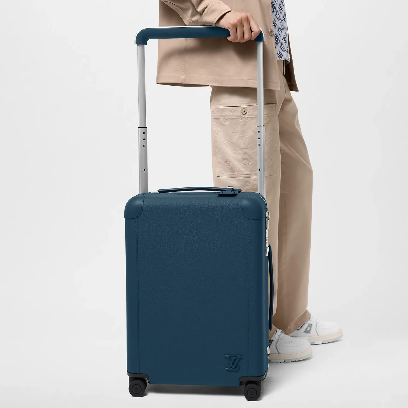 Louis Vuitton Horizon 55 Suitcase in Blue Silver Hardware Louis Vuitton Horizon 55 Suitcase in Blue Silver Hardware