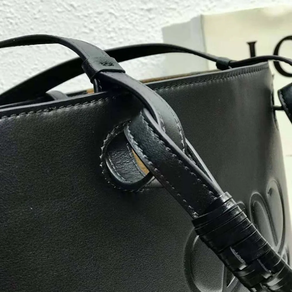 Loewe Anagram Tote in Classic Calfskin for Women in Black Loewe Anagram Tote in Classic Calfskin for Women in Black