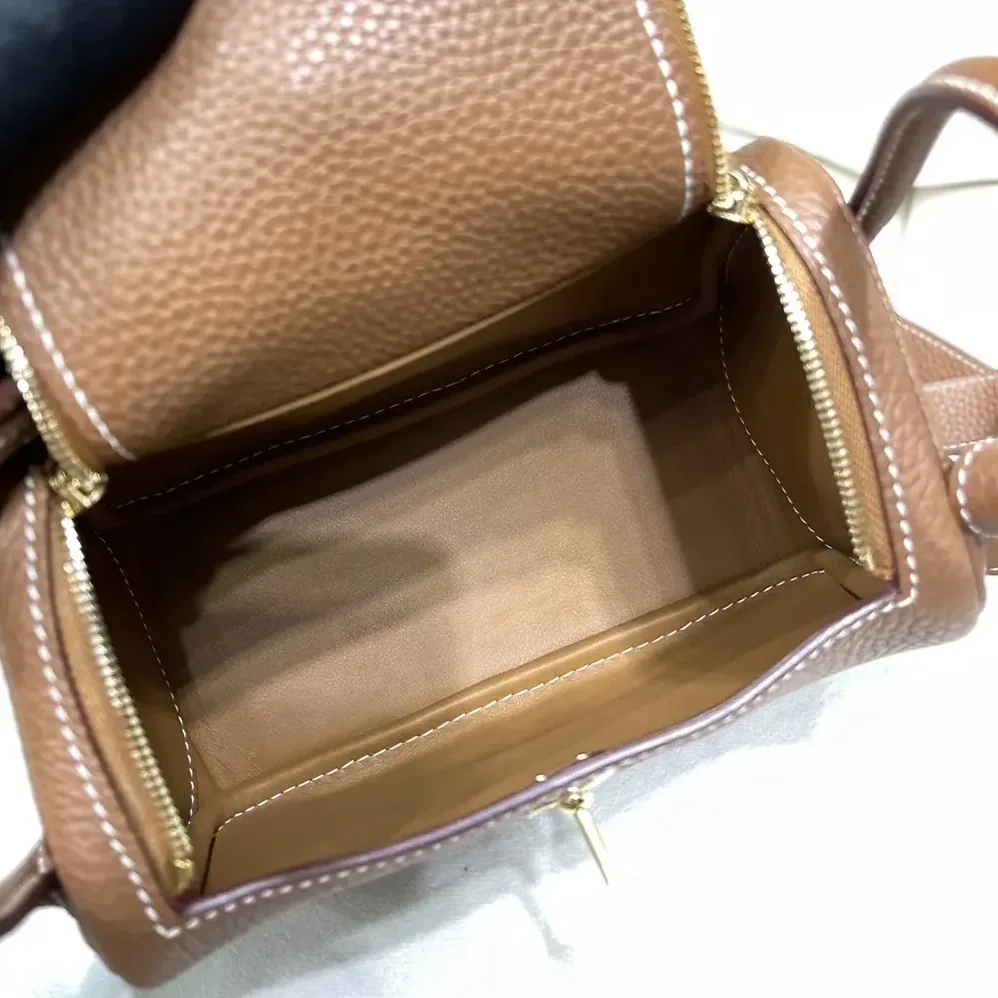 Hermes Lindy Mini 19 in Clemence Leather for Women in Brown/Gold