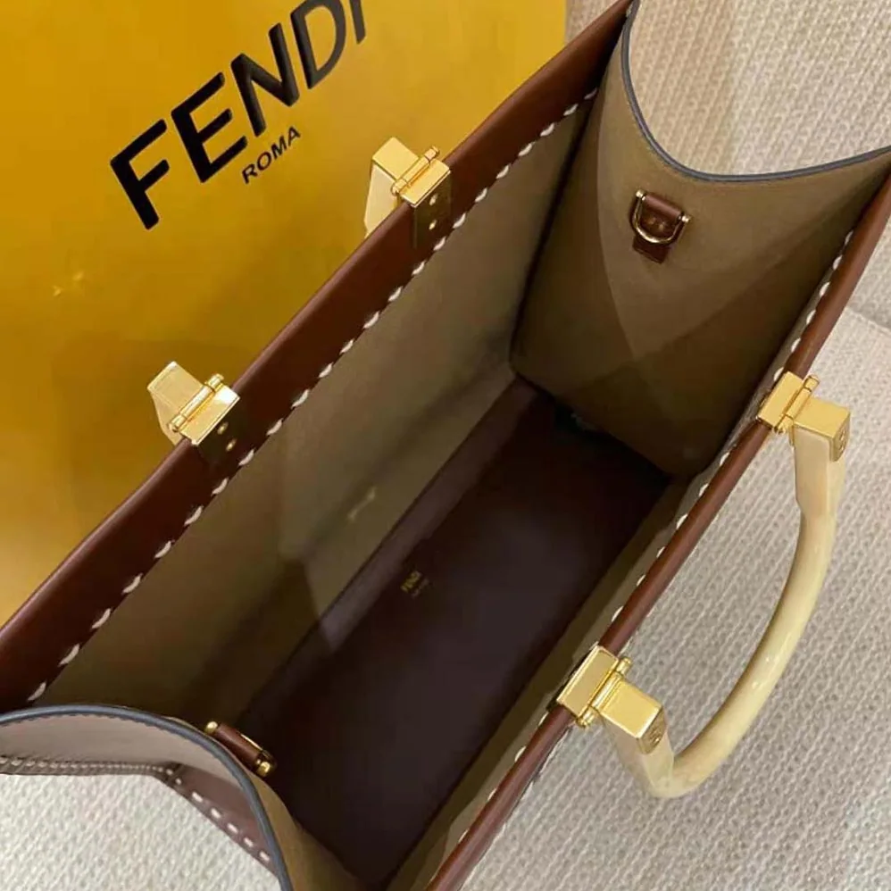 Fendi Sunshine Medium Leather Shopper for Women in Maroon