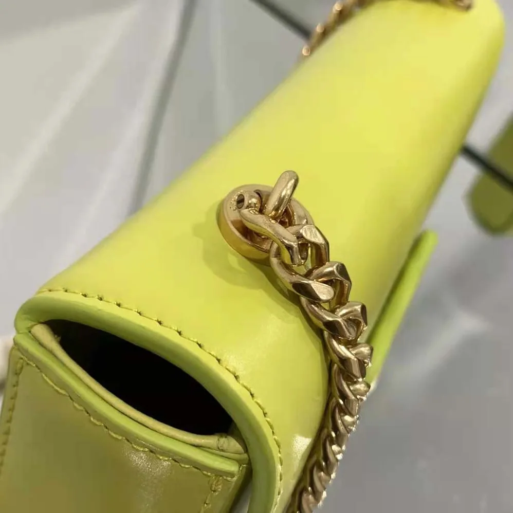 Celine Chain Shoulder Bag Cuir Triomphe in Shiny Calfskin for Women in Yellow Celine Chain Shoulder Bag Cuir Triomphe in Shiny Calfskin for Women in Yellow