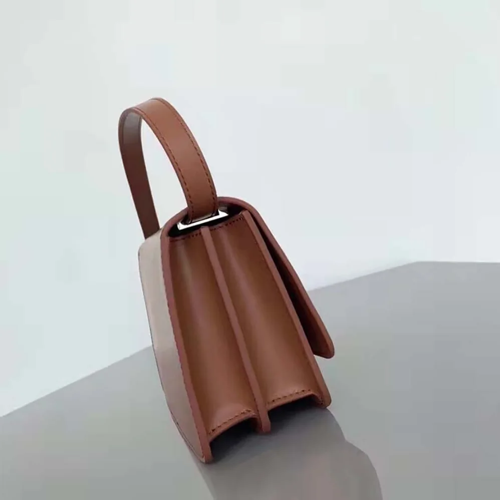 Burberry Small Leather TB Bag with a Thomas Burberry Monogram Clasp for Women Burberry Small Leather TB Bag with a Thomas Burberry Monogram Clasp for Women