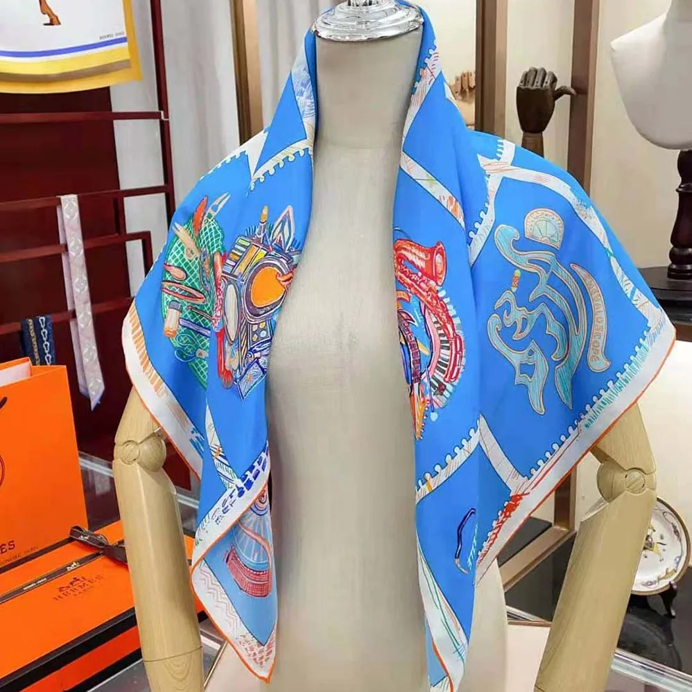 Hermes Chevaloscope Scarf 90 in Silk Twill with Hand-Rolled Edges for Women in Blue Hermes Chevaloscope Scarf 90 in Silk Twill with Hand-Rolled Edges for Women in Blue