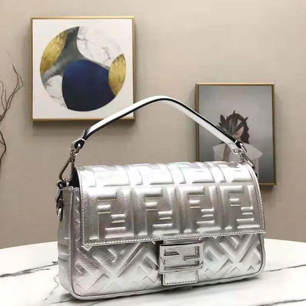 Fendi Baguette Fendi Prints On Leather Bag for Women in Silver Fendi Baguette Fendi Prints On Leather Bag for Women in Silver