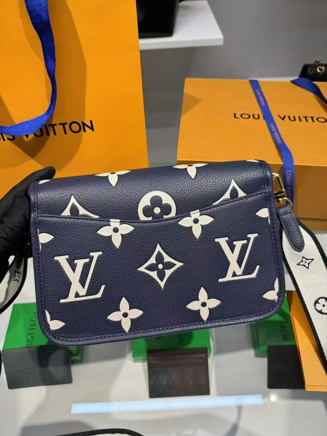 Louis Vuitton Diane Navy Blue 9.4 Inches/