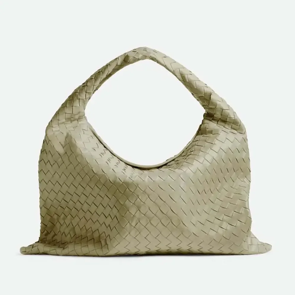 Bottega Veneta Large Hop Shoulder Bag in Calf Leather for Women in Light Green