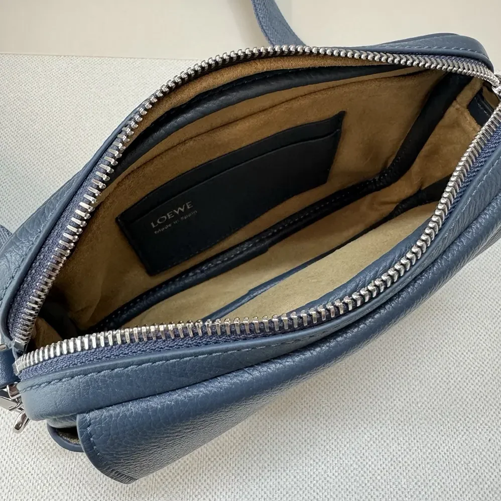 Loewe Small Pebble Messenger Bag in Supple Grained Calfskin for Unisex in Navy Loewe Small Pebble Messenger Bag in Supple Grained Calfskin for Unisex in Navy