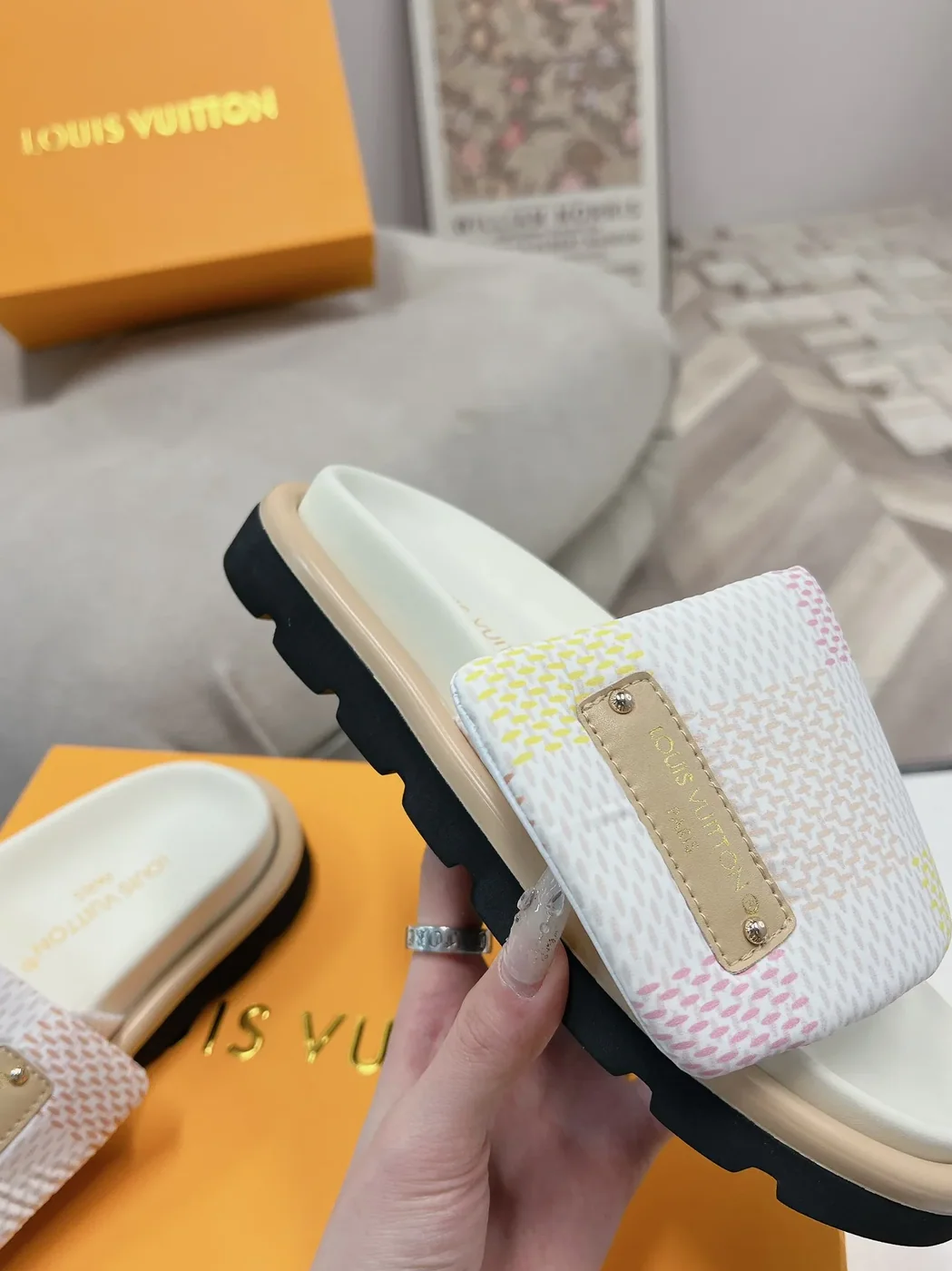 Louis Vuitton Pool Pillow Flat Comfort Mule Multicolor Louis Vuitton Pool Pillow Flat Comfort Mule Multicolor