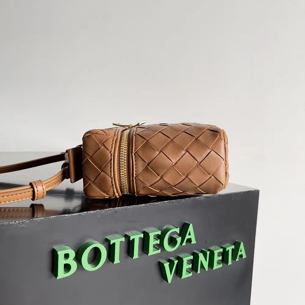 Bottega Veneta Bang Bang for Women in Brown Bottega Veneta Bang Bang for Women in Brown