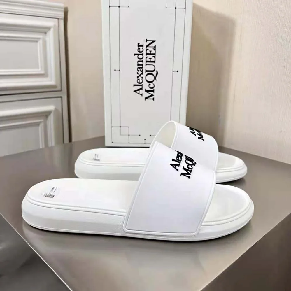Alexander Mcqueen Pool Slide in White for Unisex in Black