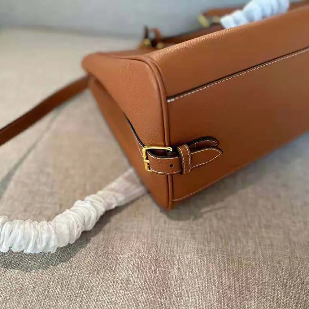 Celine Medium Appoline Bag in Supple Calfskin for Women in Brown Celine Medium Appoline Bag in Supple Calfskin for Women in Brown