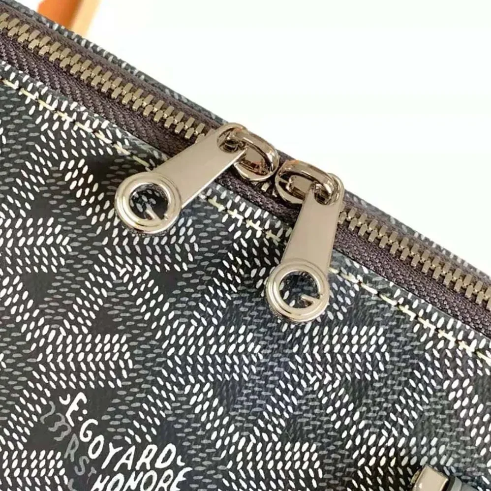 Goyard Vendôme PM Bag for Women in Grey Goyard Vendôme PM Bag for Women in Grey