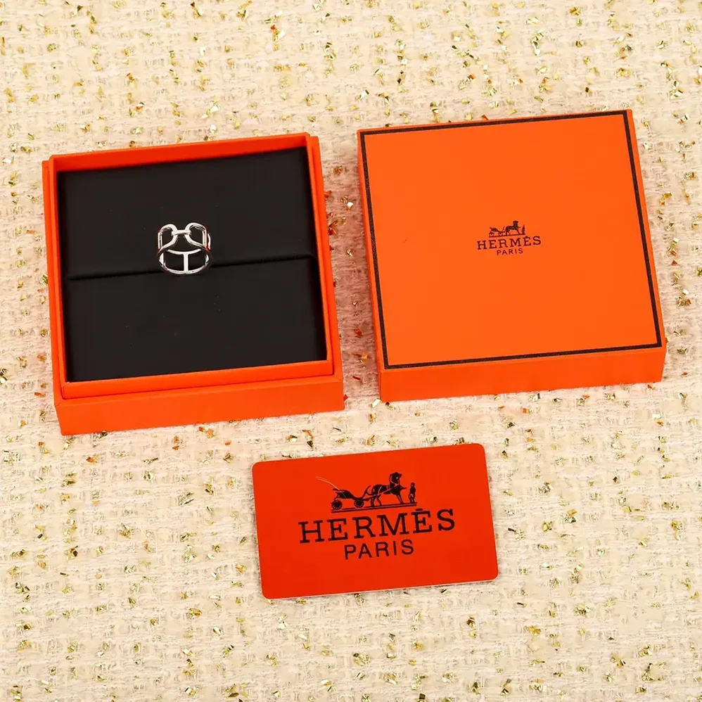 Hermes Ever Chaine D Ancre Ring Medium Model for Women Hermes Ever Chaine D Ancre Ring Medium Model for Women