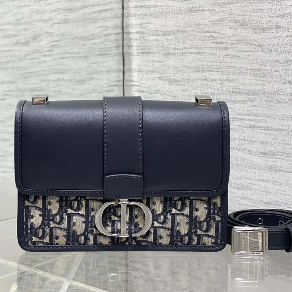 Dior 30 Montaigne Bag Blue Dior Oblique Jacquard and Smooth Calfskin for Women