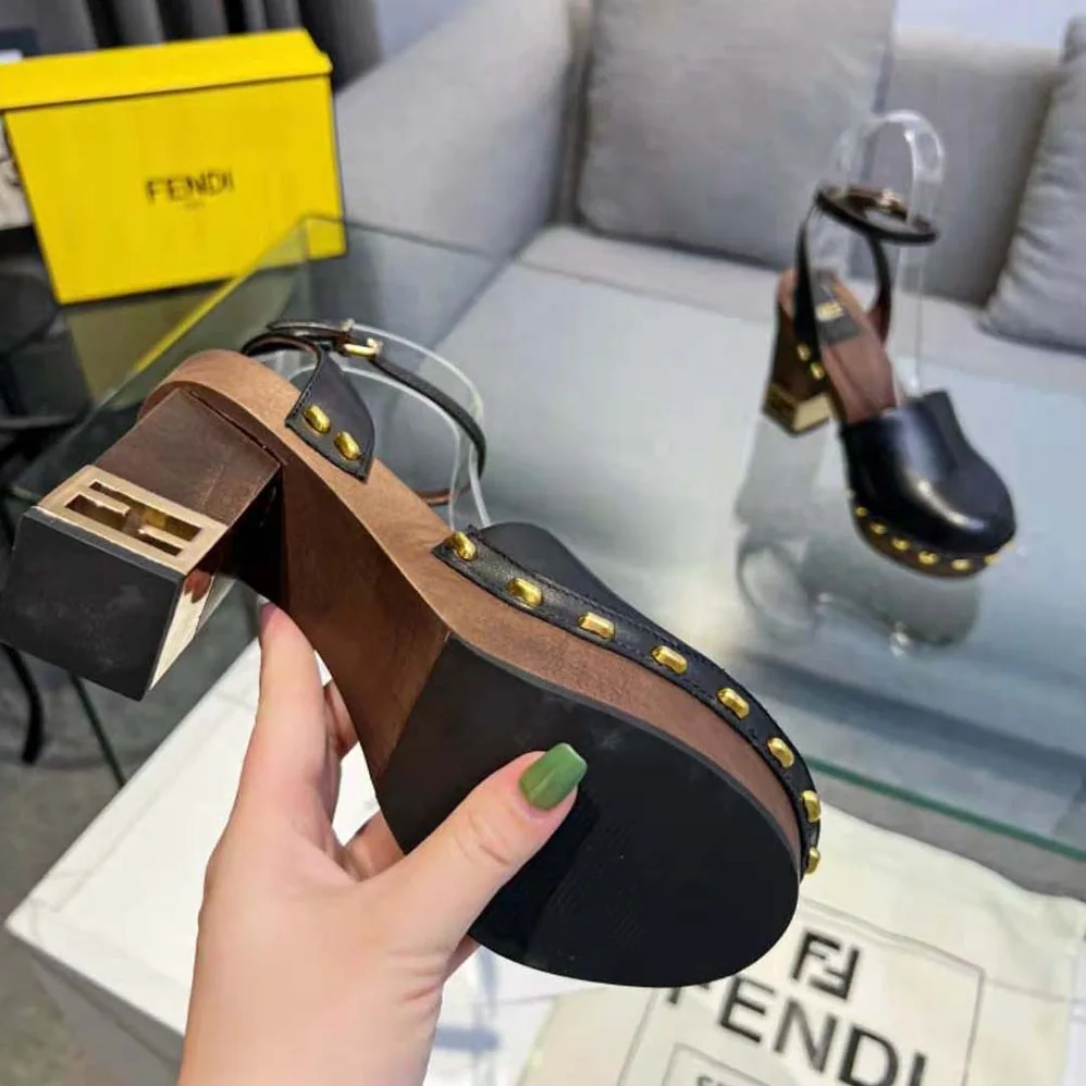Fendi Baguette Show Black Leather High for Women in Heeled Clogs