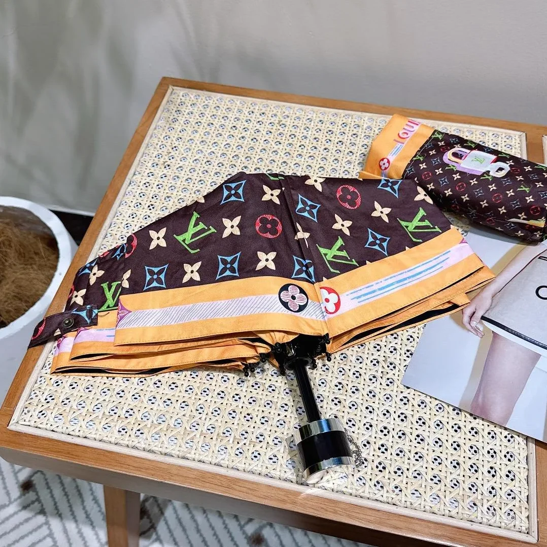 Louis Vuitton Opening Folding Monogram Umbrella Brown Louis Vuitton Opening Folding Monogram Umbrella Brown