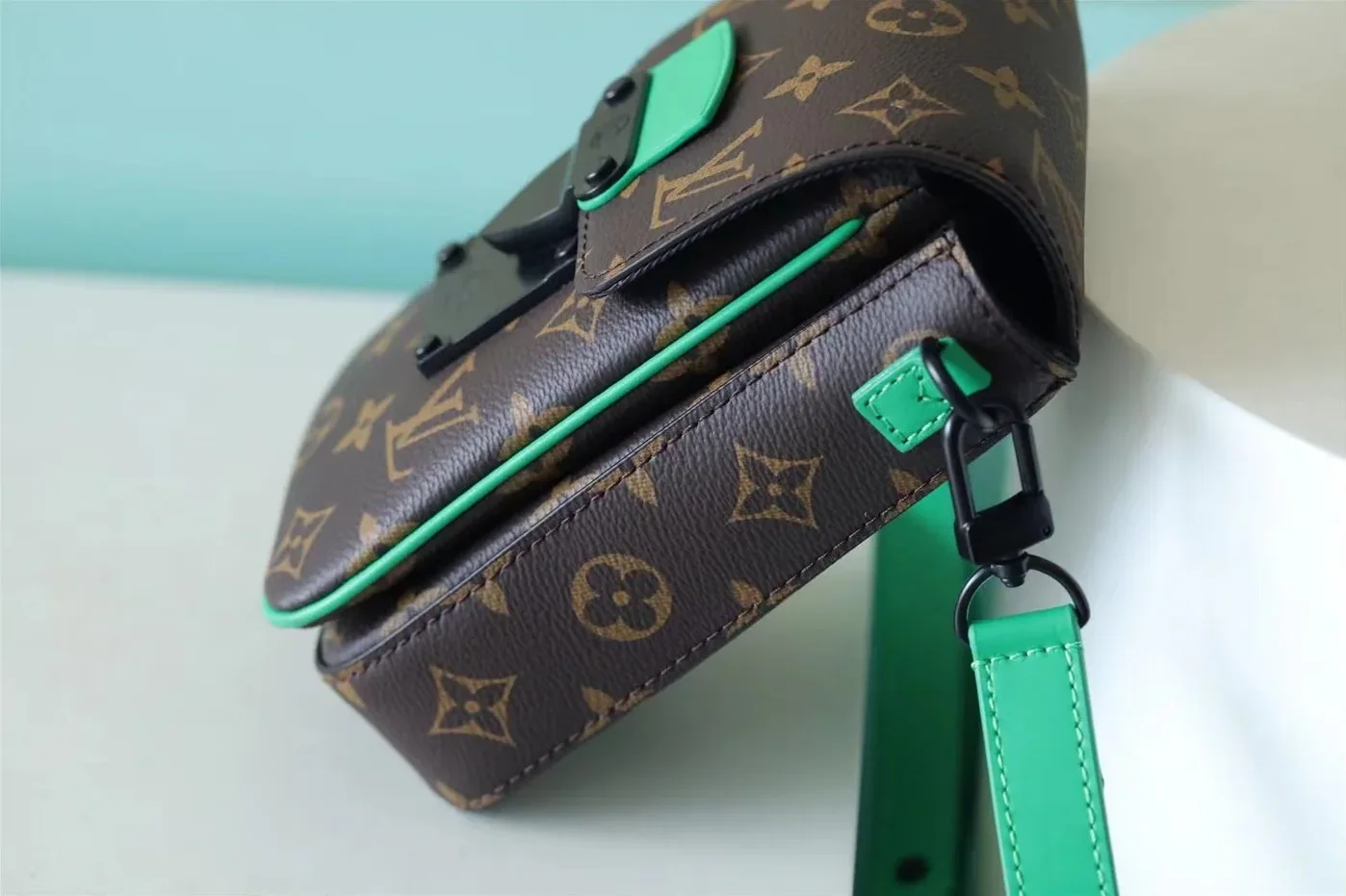 Louis Vuitton S-Lock Vertical Wearable Wallet Monogram Macassar Green Louis Vuitton S-Lock Vertical Wearable Wallet Monogram Macassar Green