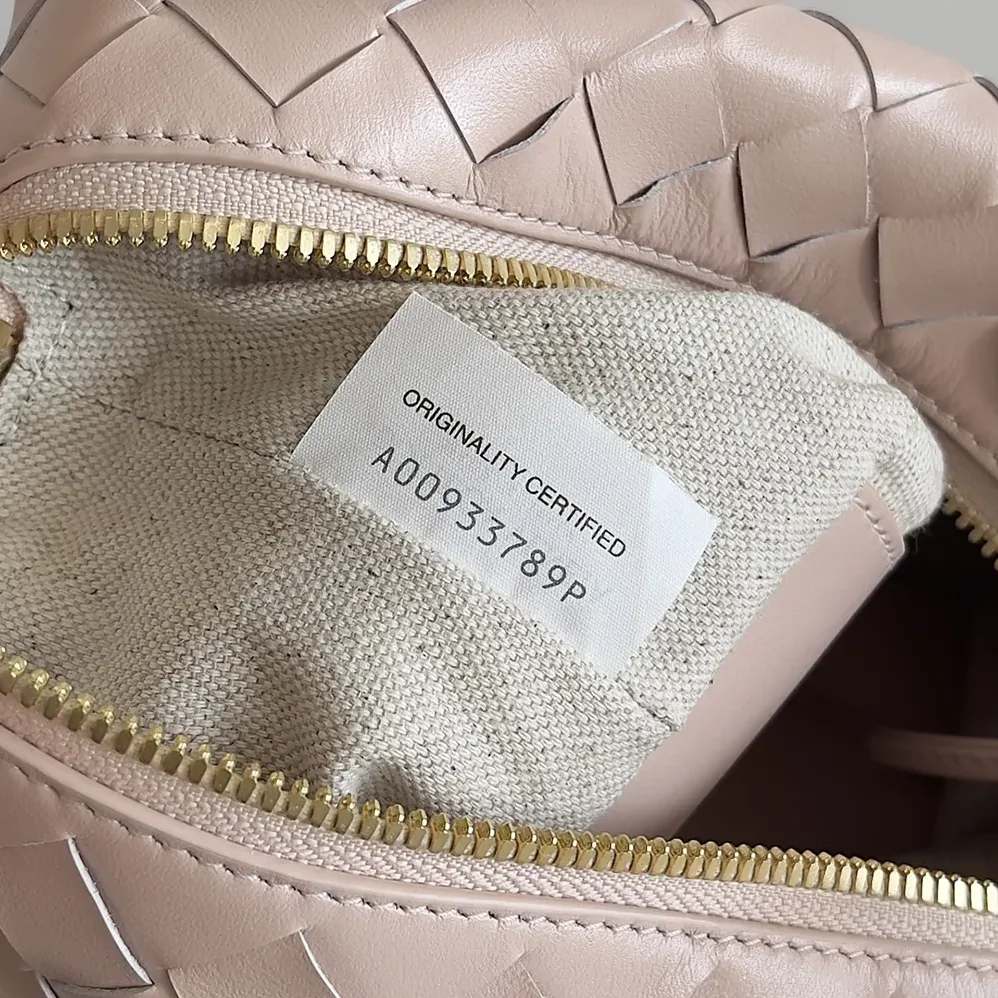 Bottega Veneta Top Handle Loop in Intrecciato Leather for Women in Pink