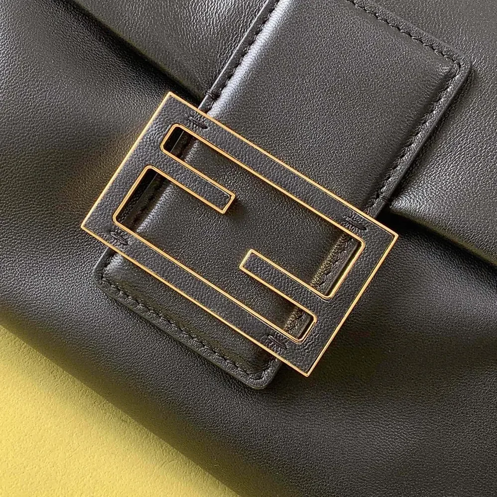 Fendi Mamma Baguette Large Nappa Leather Bag for Women