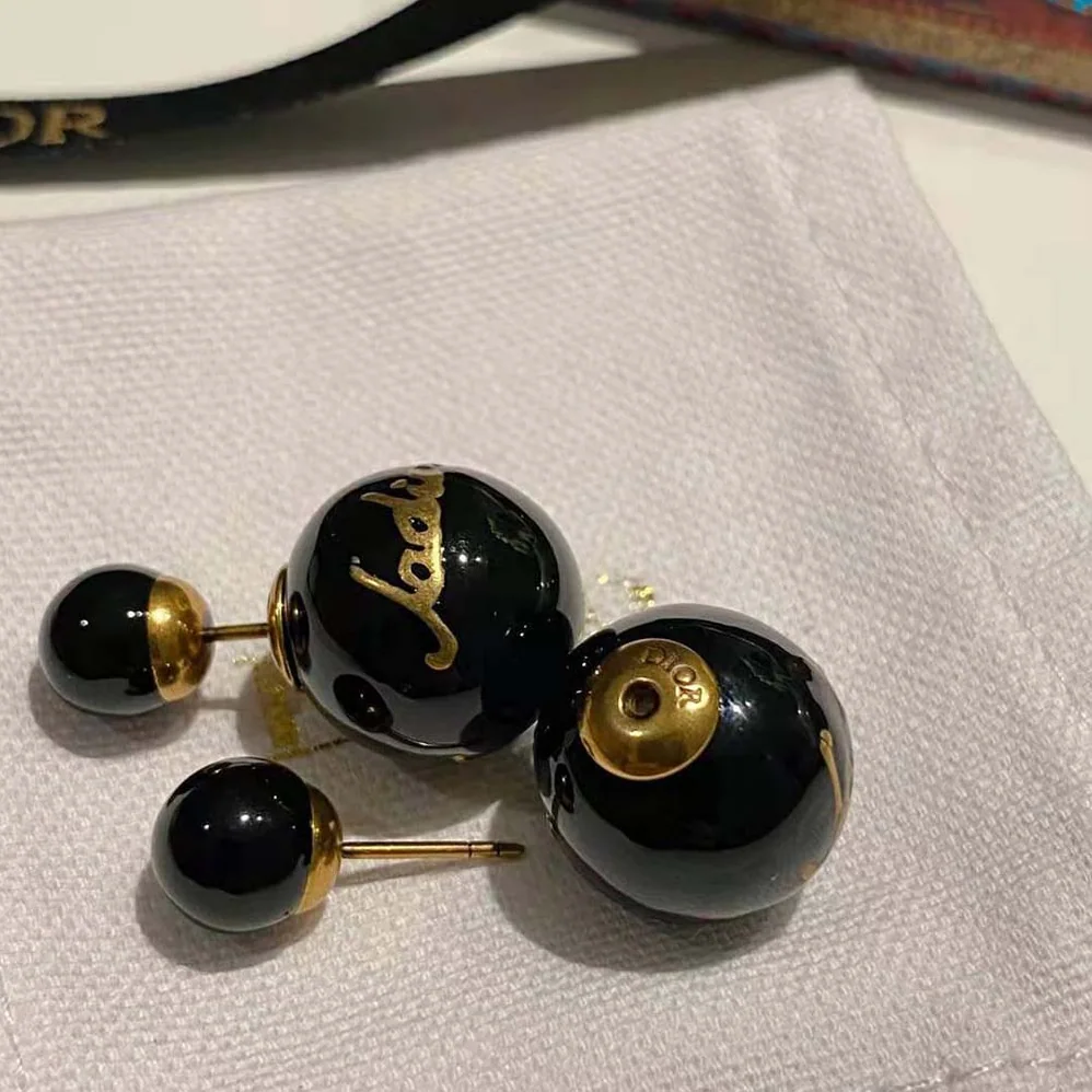 Dior Tribales Earrings Antique Gold-Finish Metal and Black Lacquer Pearls for Women Dior Tribales Earrings Antique Gold-Finish Metal and Black Lacquer Pearls for Women