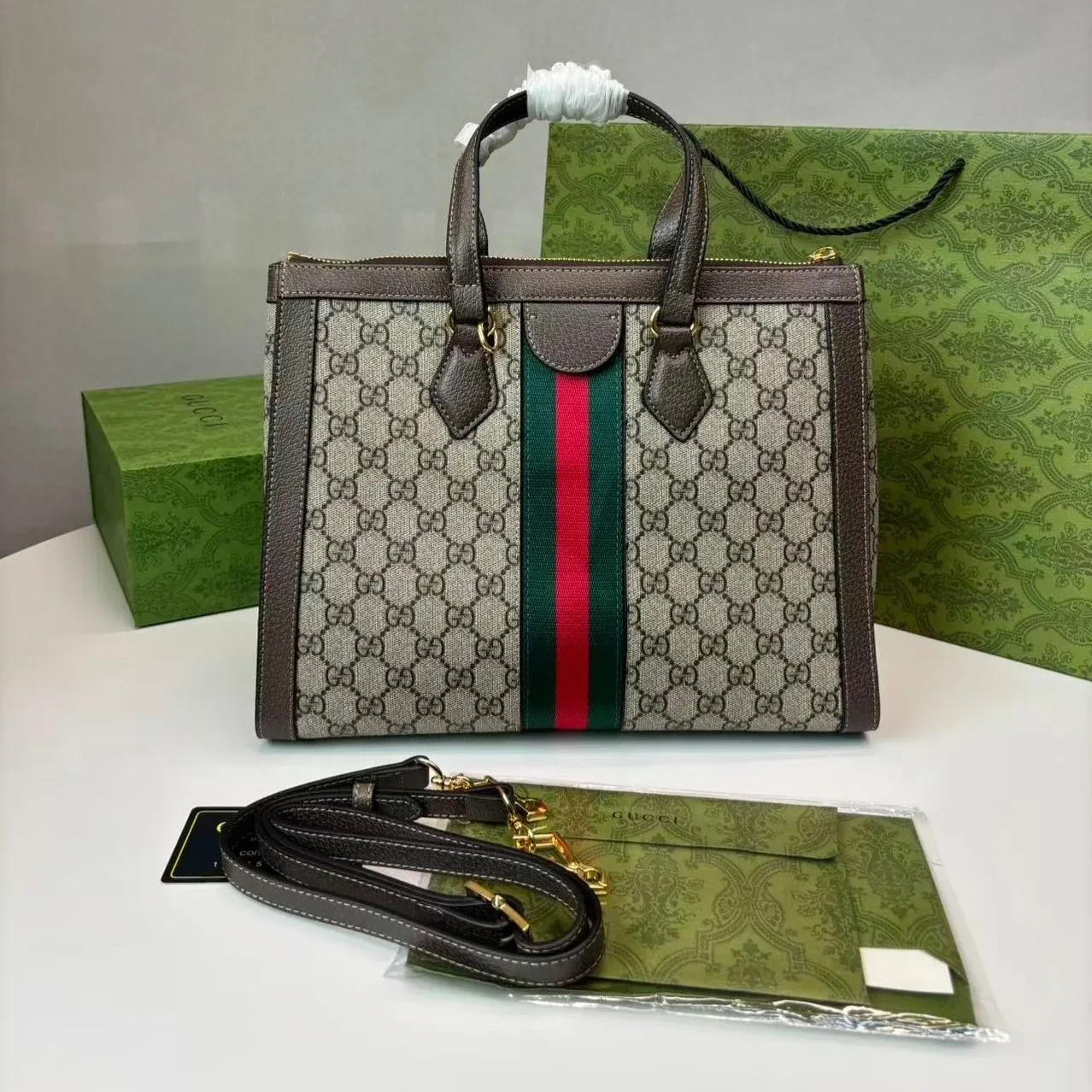 Gucci Ophidia Medium Top Handle Bag / Beige/Ebony Supreme Canvas Gold Hardware