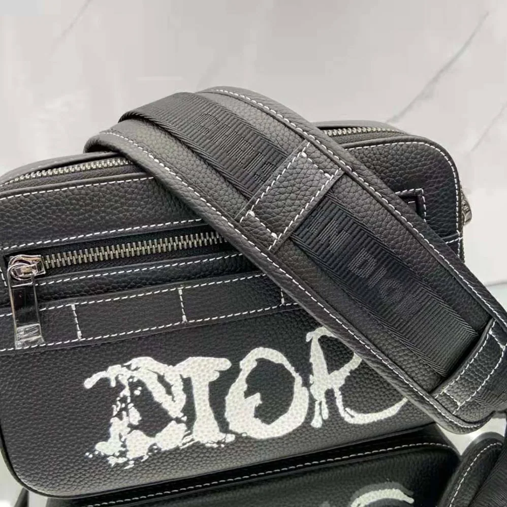 Dior Peter Doig Safari Messenger Bag Black Grained Calfskin for Men Dior Peter Doig Safari Messenger Bag Black Grained Calfskin for Men
