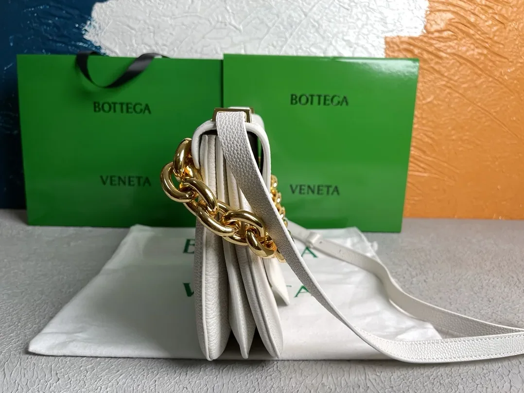 Bottega Veneta Mount White