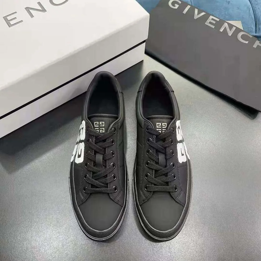 Givenchy Sneakers City Sport in 4g Print Leather for Men in Black
