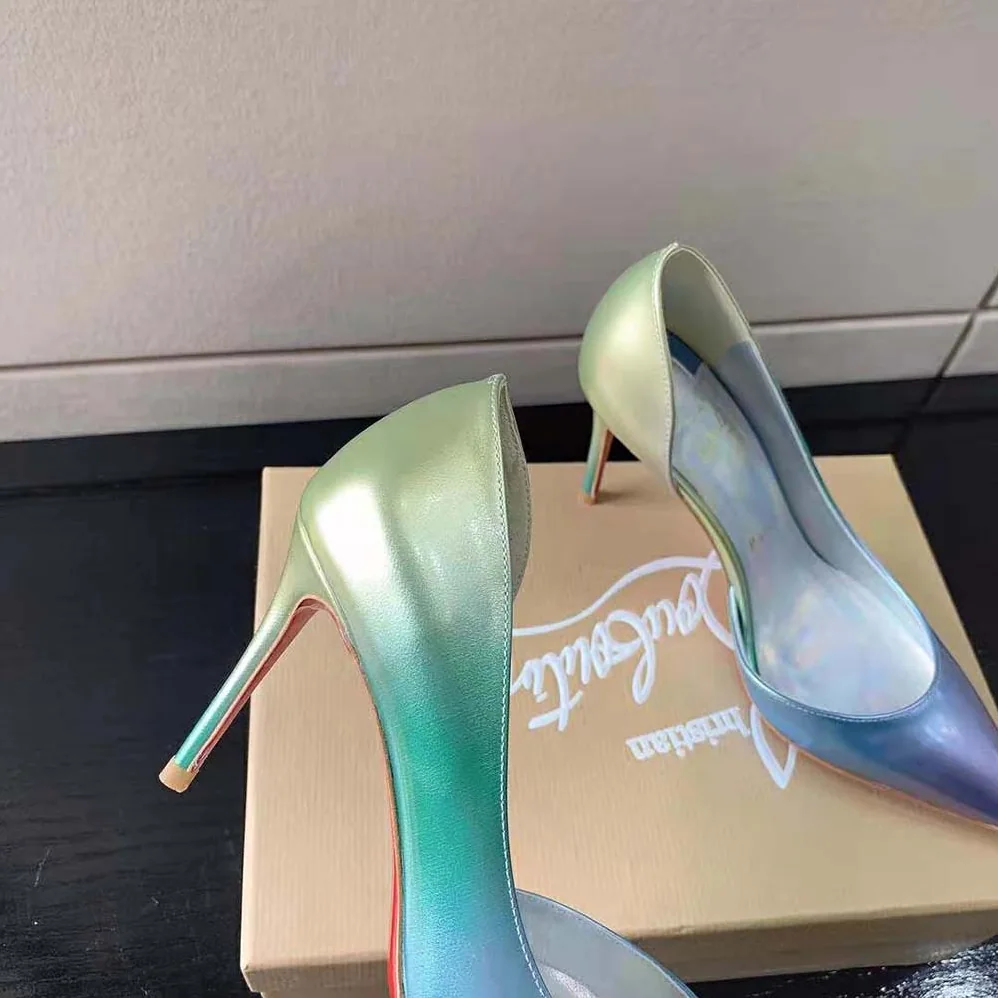Christian Louboutin Lriza 100 mm Heel Height for Women in Purple Christian Louboutin Lriza 100 mm Heel Height for Women in Purple