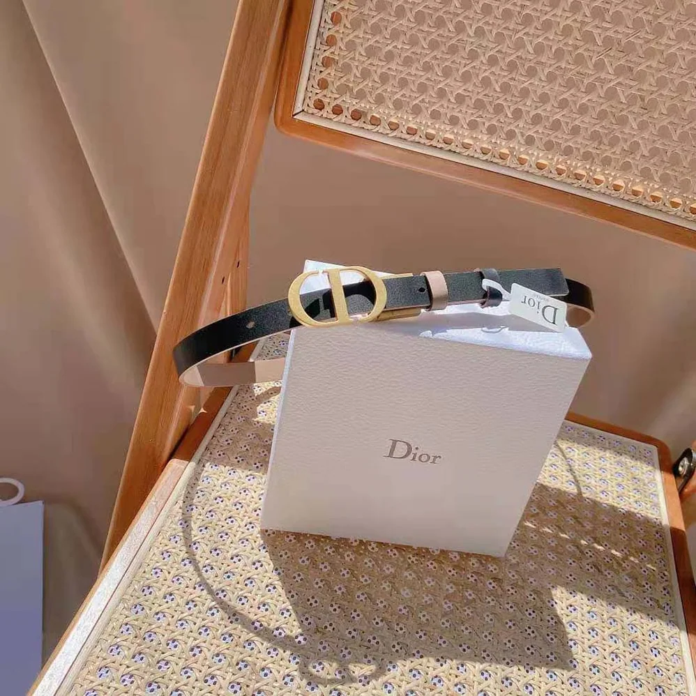 Dior 30 Montaigne Crystals Belt Black Smooth Calfskin and Silver-Tone Crystals 27 MM for Women Dior 30 Montaigne Crystals Belt Black Smooth Calfskin and Silver-Tone Crystals 27 MM for Women