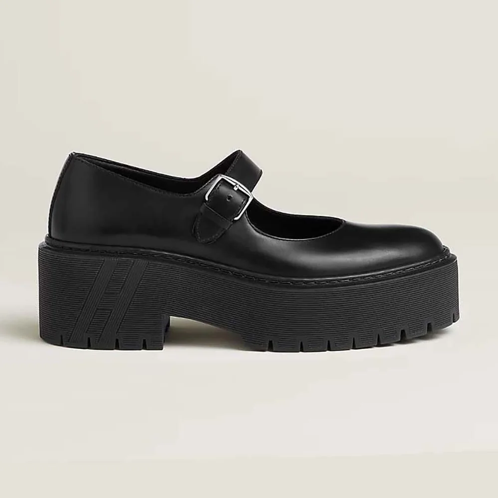 Hermes Hoxton Oxford Shoe for Women in Black Hermes Hoxton Oxford Shoe for Women in Black