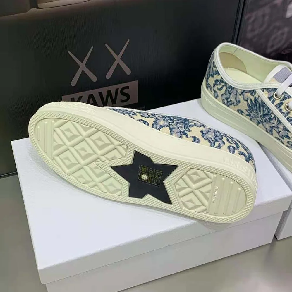 Dior Walk'N'Dior Sneaker Duck Blue Dior Brocart Embroidered Cotton with Gold for Women in Tone Metallic Thread