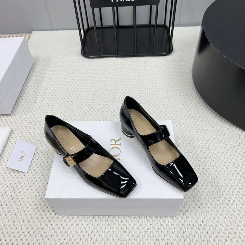 Dior Miss Dior Pump Black Patent Calfskin for Women Dior Miss Dior Pump Black Patent Calfskin for Women