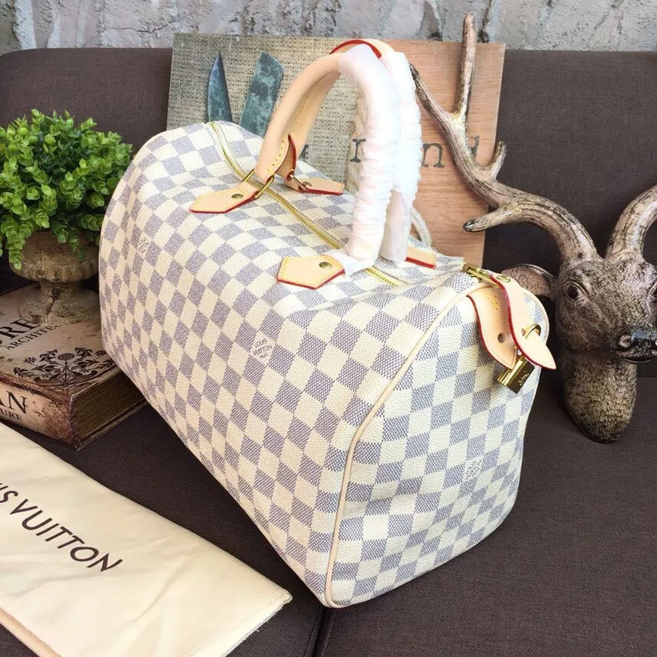 Louis Vuitton Speedy 35 Top Handle Bag / White Damier Azur Canvas Gold Hardware