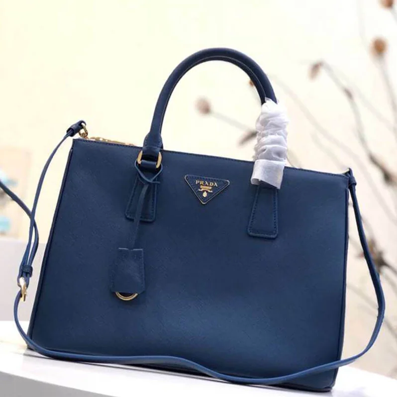 Prada Prada Galleria Bag in Saffiano Leather for Women in Blue
