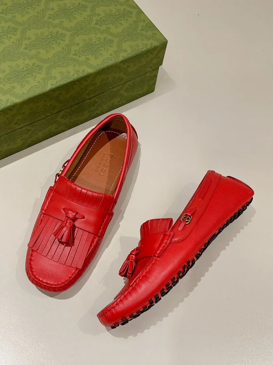 Gucci Loafer With Driver Interlocking G Red for Men