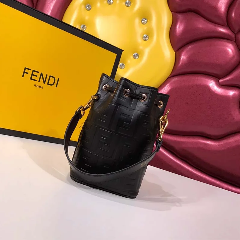 Fendi Mon Tresor Black Leather Mini for Women in Bag