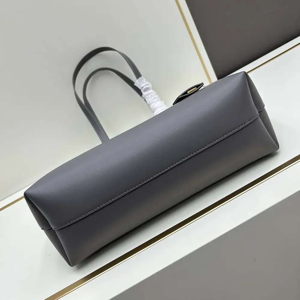 Saint Laurent YSL Shopping Saint Laurent Leather for Unisex in Grey