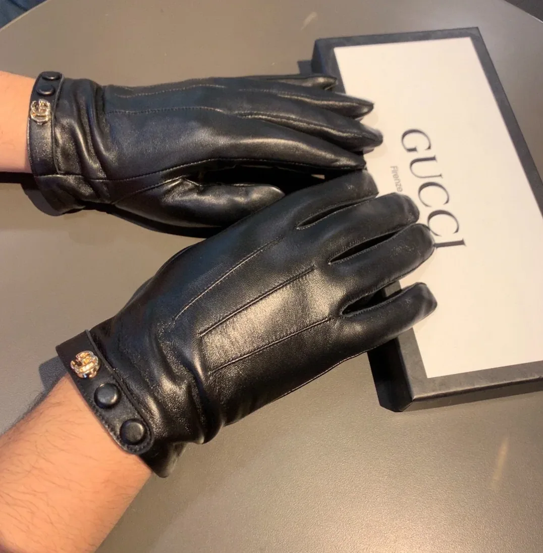 Gucci Gloves With Double G Motif In Black