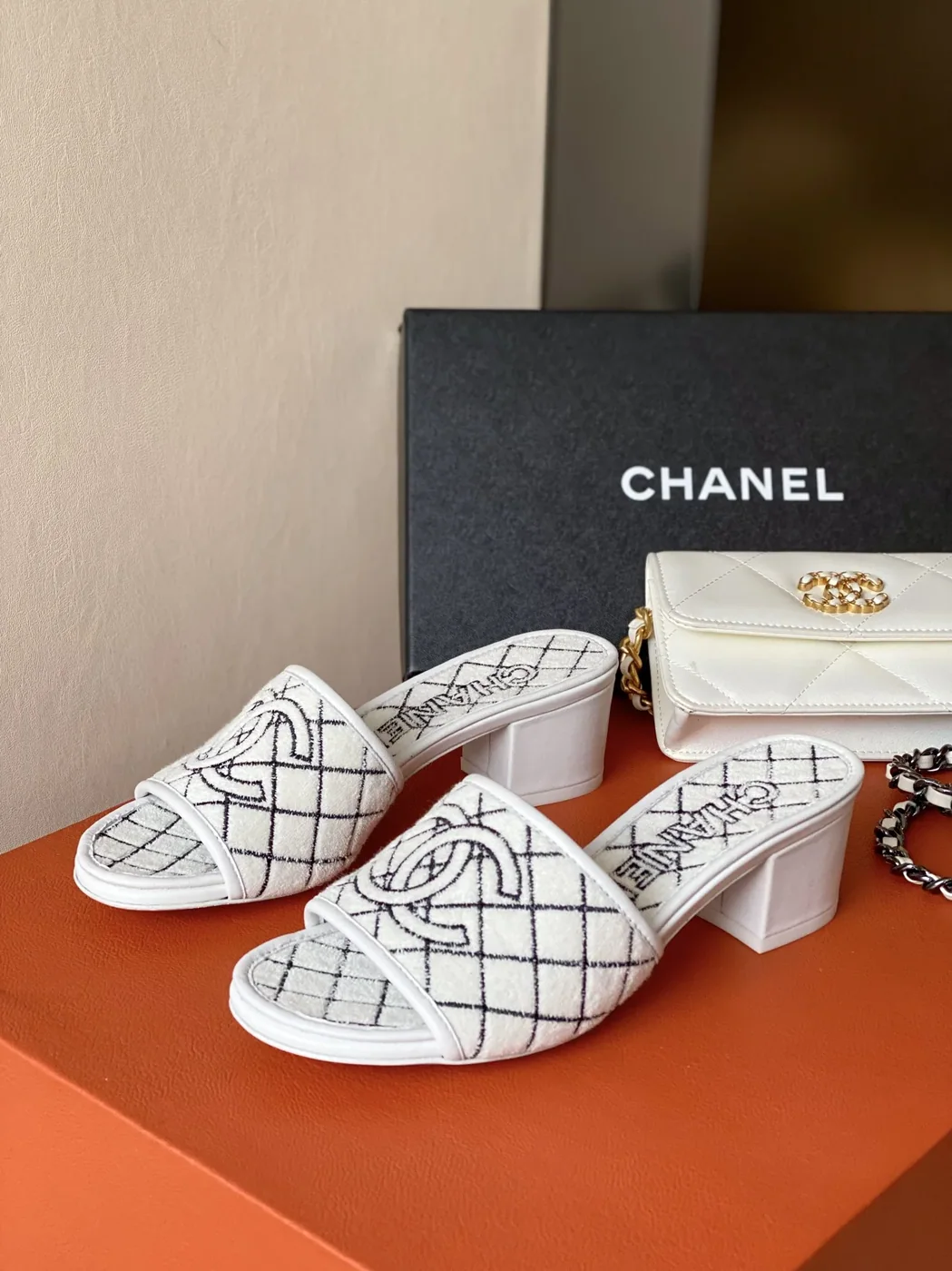 Chanel Sandals White / Chanel Sandals White /