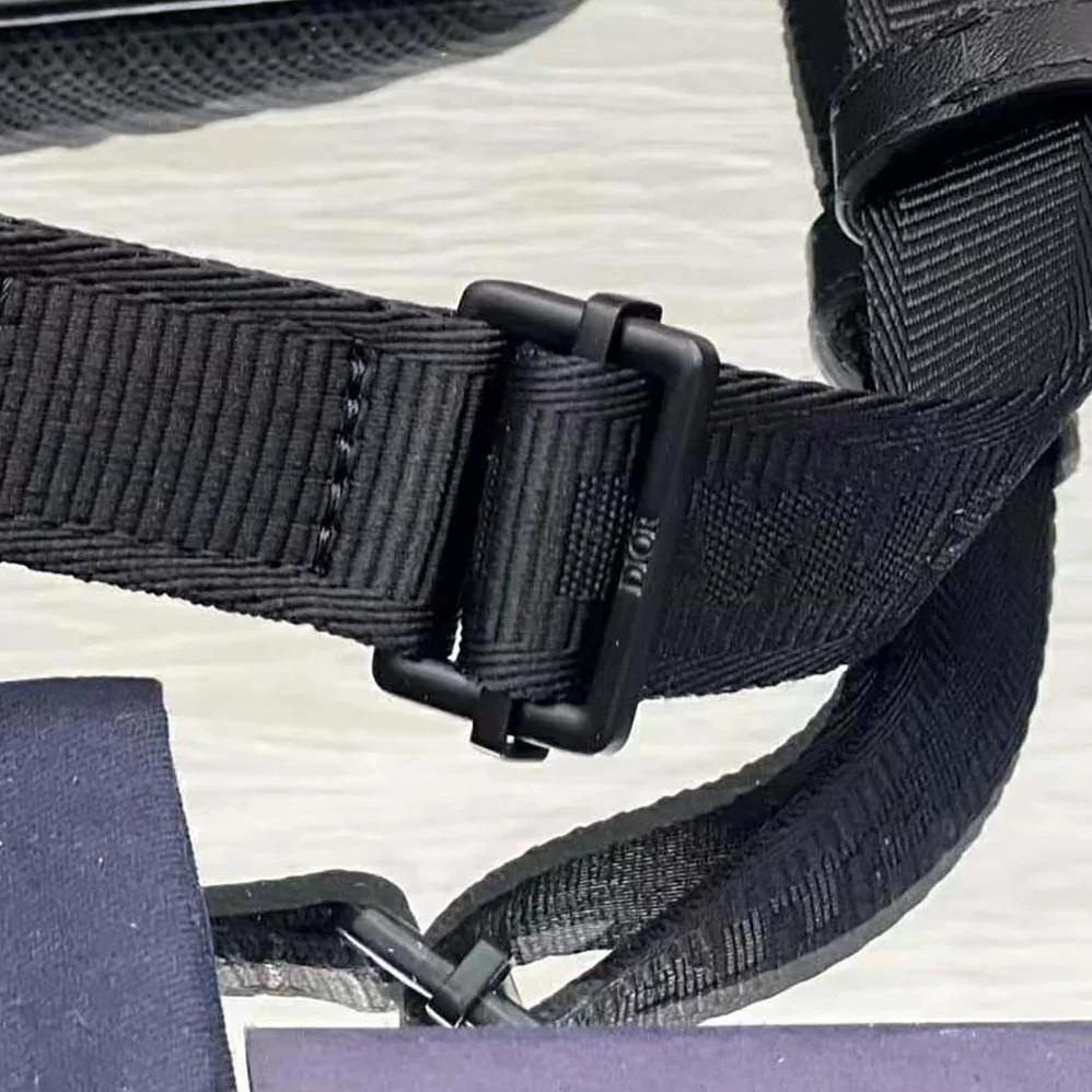Dior Explorer Pouch with Strap Black CD Diamond Mirage Ski Capsule Nylon for Men