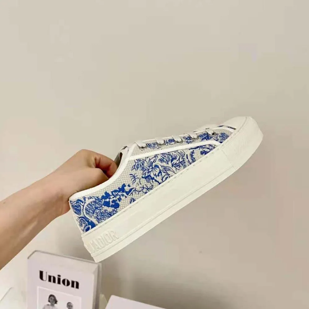 Dior Walk'N'dior Sneaker Bright Blue Toile De Jouy Embroidered Cotton for Women Dior Walk'N'dior Sneaker Bright Blue Toile De Jouy Embroidered Cotton for Women