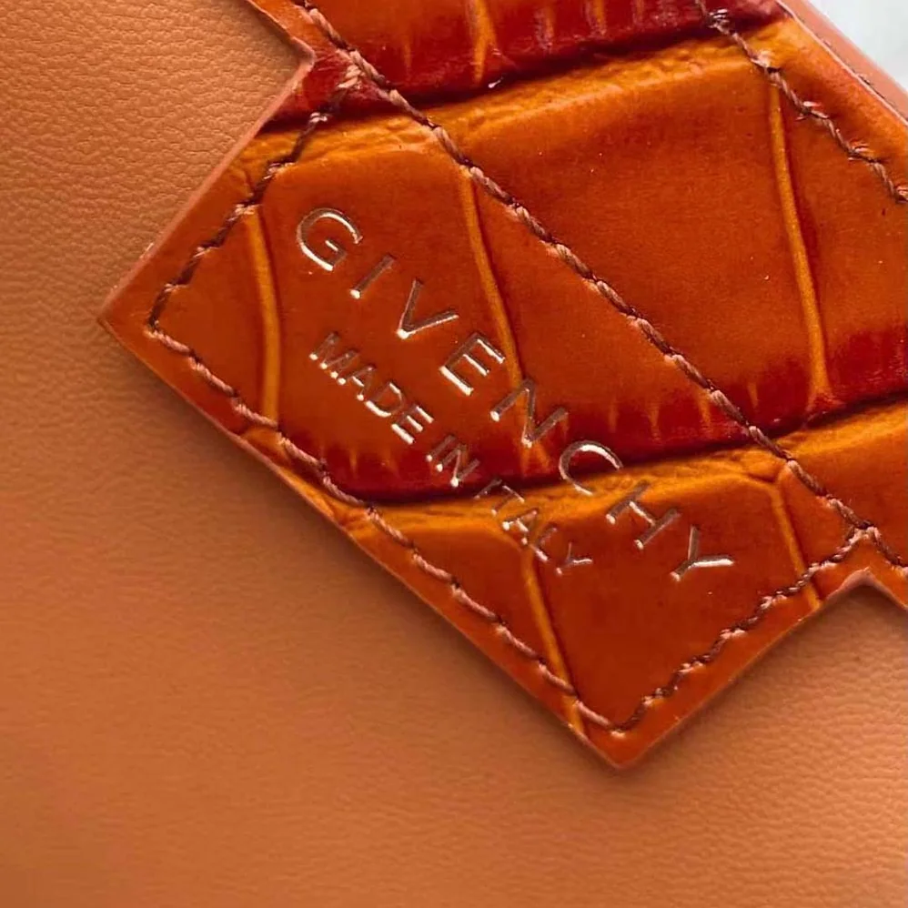 Givenchy Small Cut Out Bag in Crocodile Effect Leather with Chain for Women in Brown Givenchy Small Cut Out Bag in Crocodile Effect Leather with Chain for Women in Brown