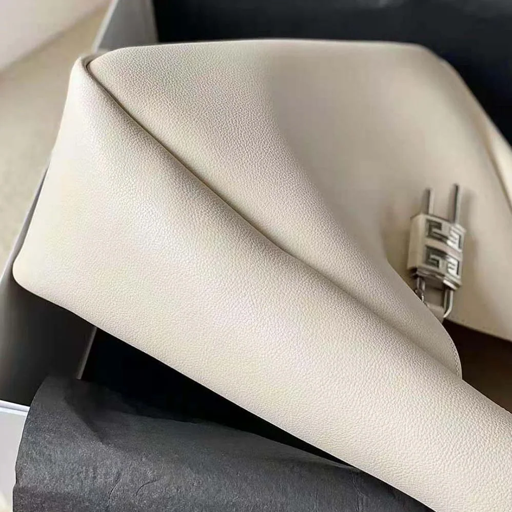 Givenchy Medium G-Hobo Bag in Smooth Leather for Women in Beige Givenchy Medium G-Hobo Bag in Smooth Leather for Women in Beige
